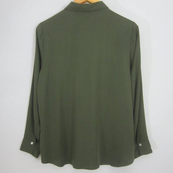 New J Jill Womens Medium Olive Leaf Green LS Rayon Shirt Blouse Pockets NWT $89 - Picture 2 of 13